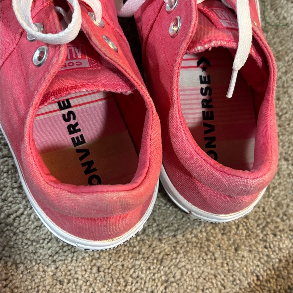 Pink Converse, size 9 - Picture 7 of 10